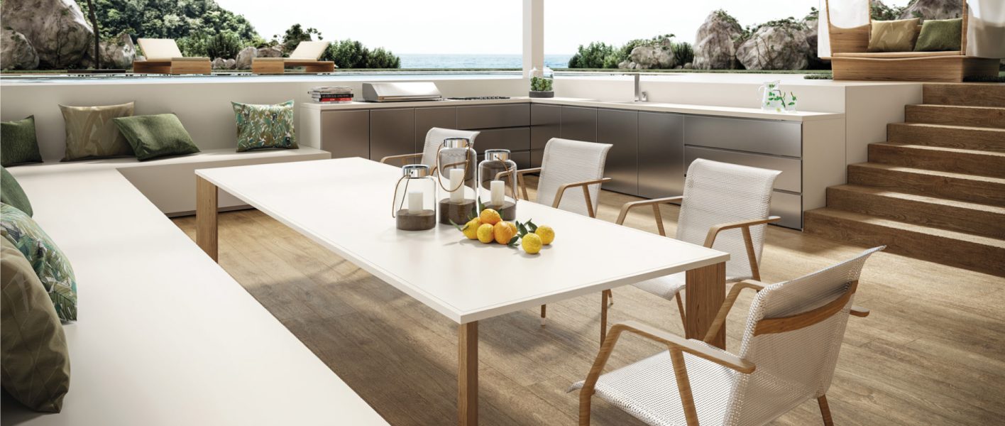 absolute-white-메인