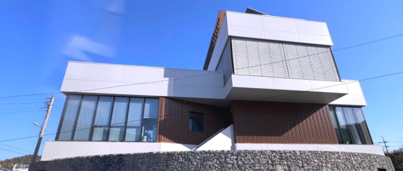 super-white_2cm_메인